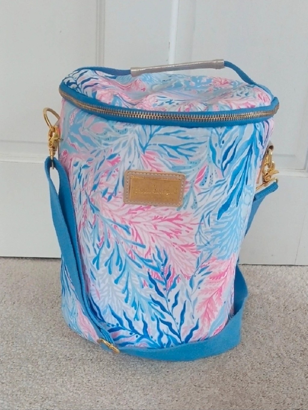 Lilly Pulitzer Beach Cooler Kaleidoscope Coral